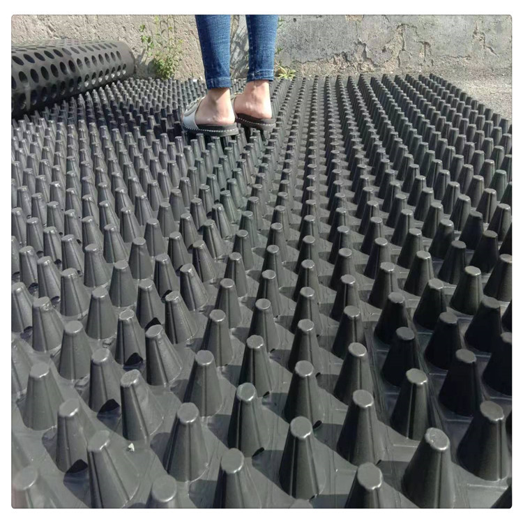 建筑用排水板與防水卷材 制造與應用解析